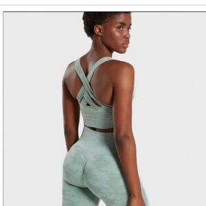 Gymshark green camo workout set!